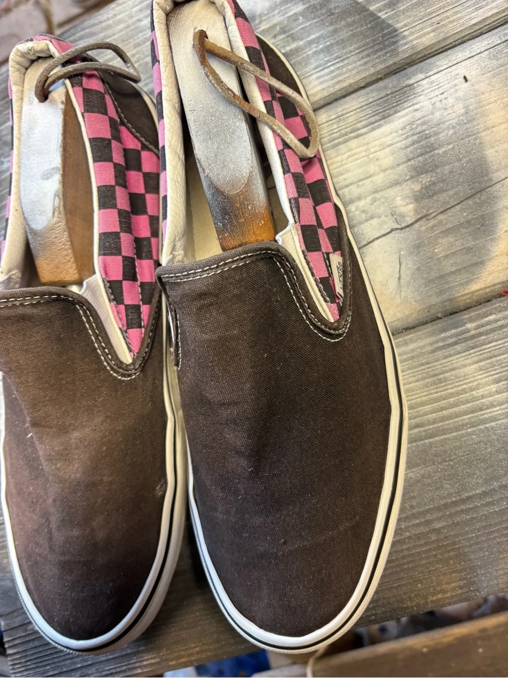 Vans black/pink checkerboard slip-on sneakers Mens 11 good condition